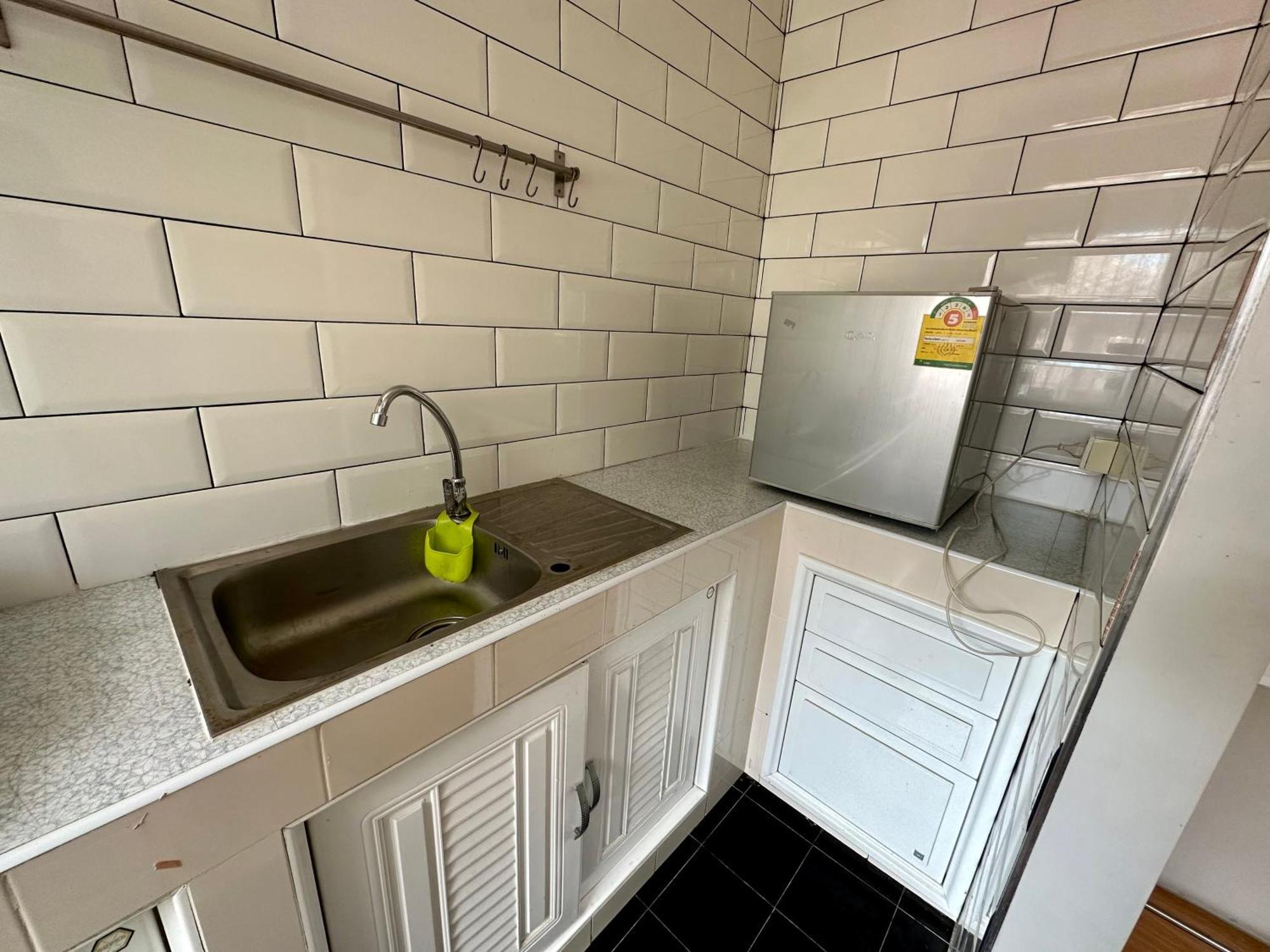 The Cute Silom Hostel Бангкок Екстер'єр фото