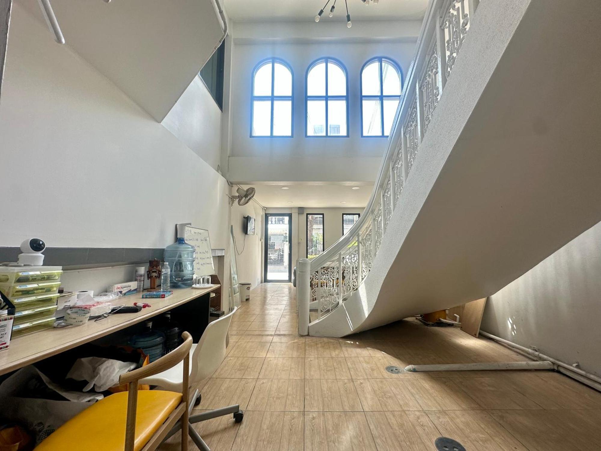 The Cute Silom Hostel Бангкок Екстер'єр фото
